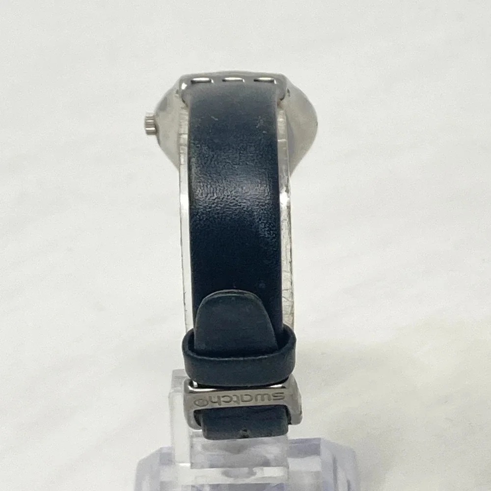 Swatch Aim At Me Womens Watch 24mm Silver Tone Black Swiss Made WR New Battery